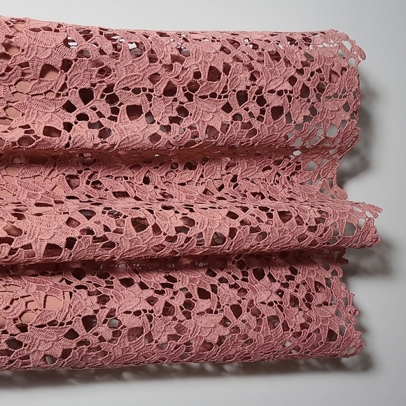 ASTR THE LABEL Pink Lace Midi Cocktail Dress Size Small - Picture 4 of 16